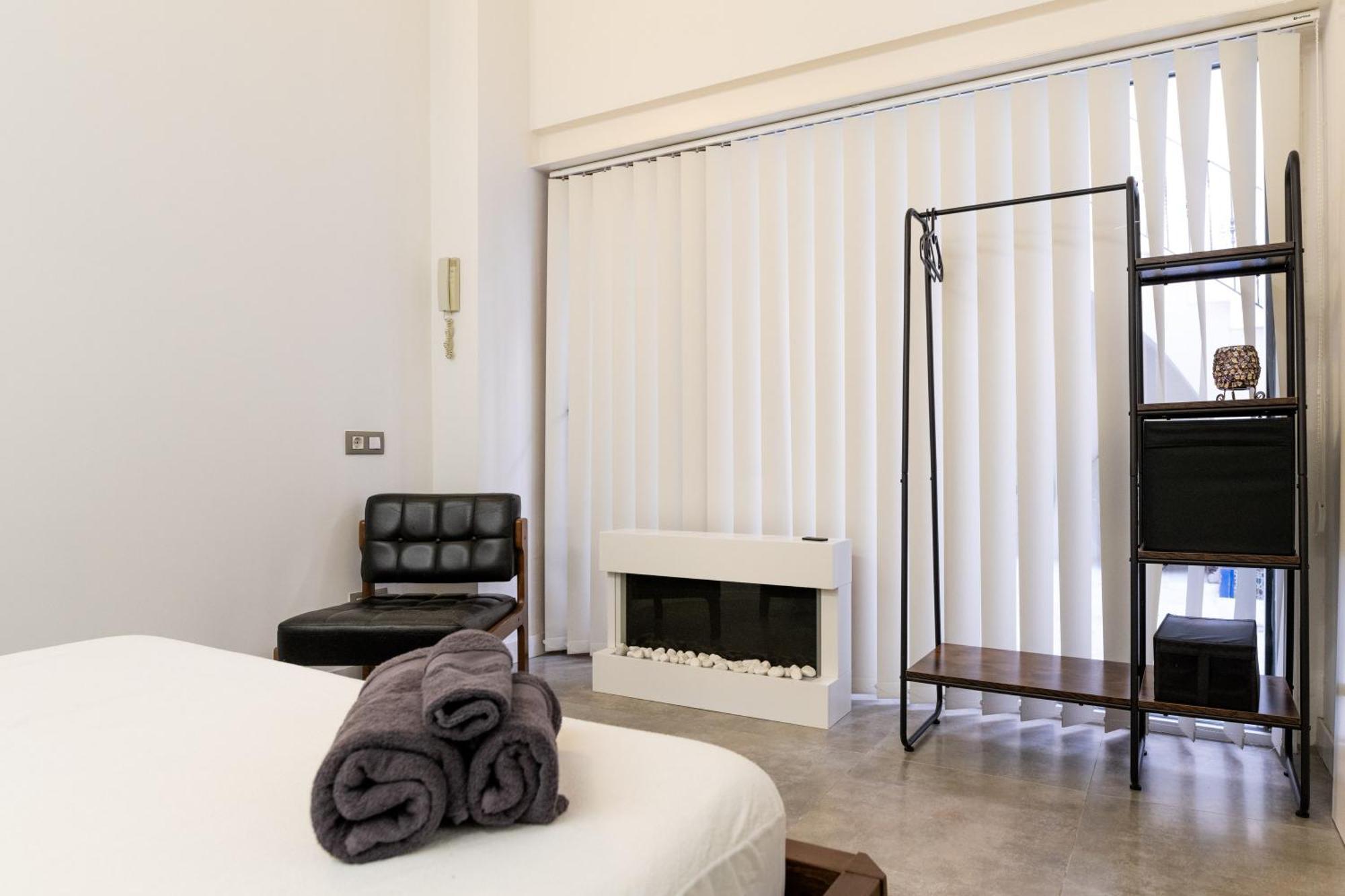 Moderno Y Tranquilo En El Centro Apartman Sevilla Kültér fotó